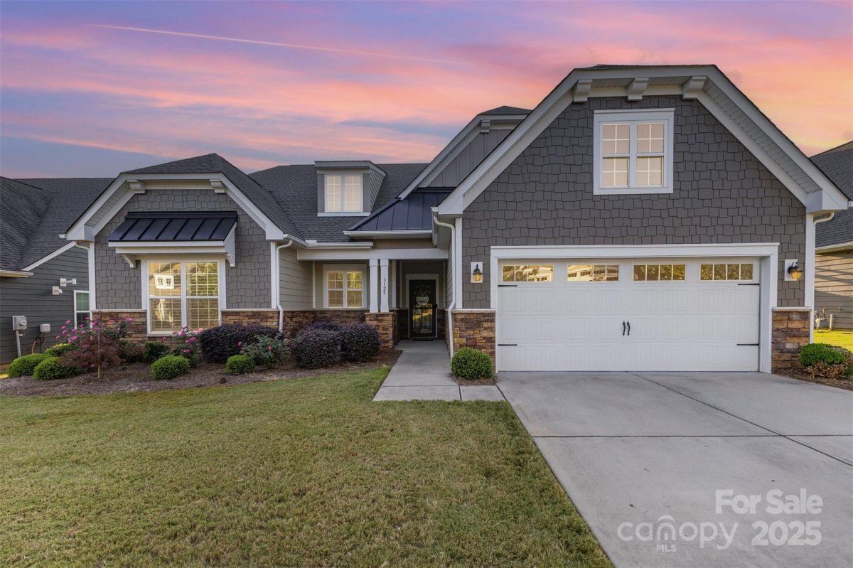 3125 Arches Bluff Circle