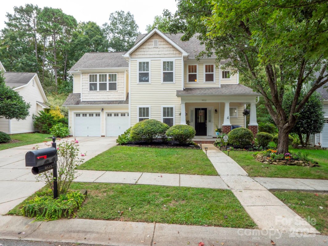 9511 Yearwood Lane