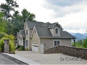 32 Clear Vista Dr
