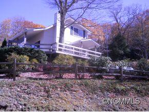2499 Summit Dr