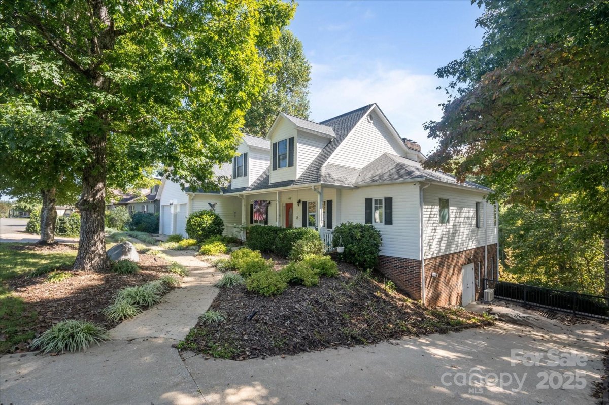 192 Lake Club Drive