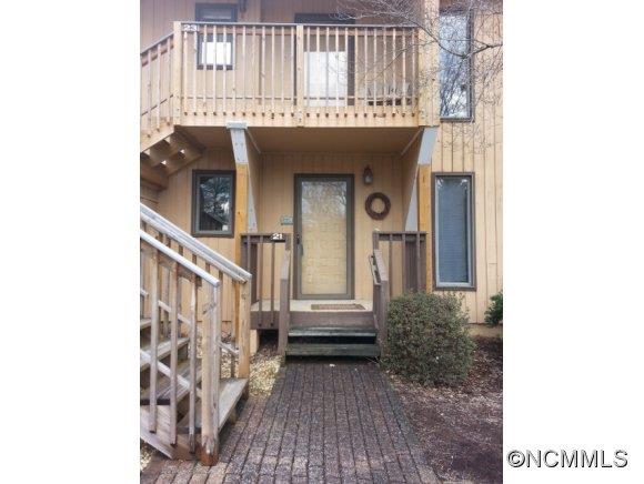 21 Pebble Creek Dr