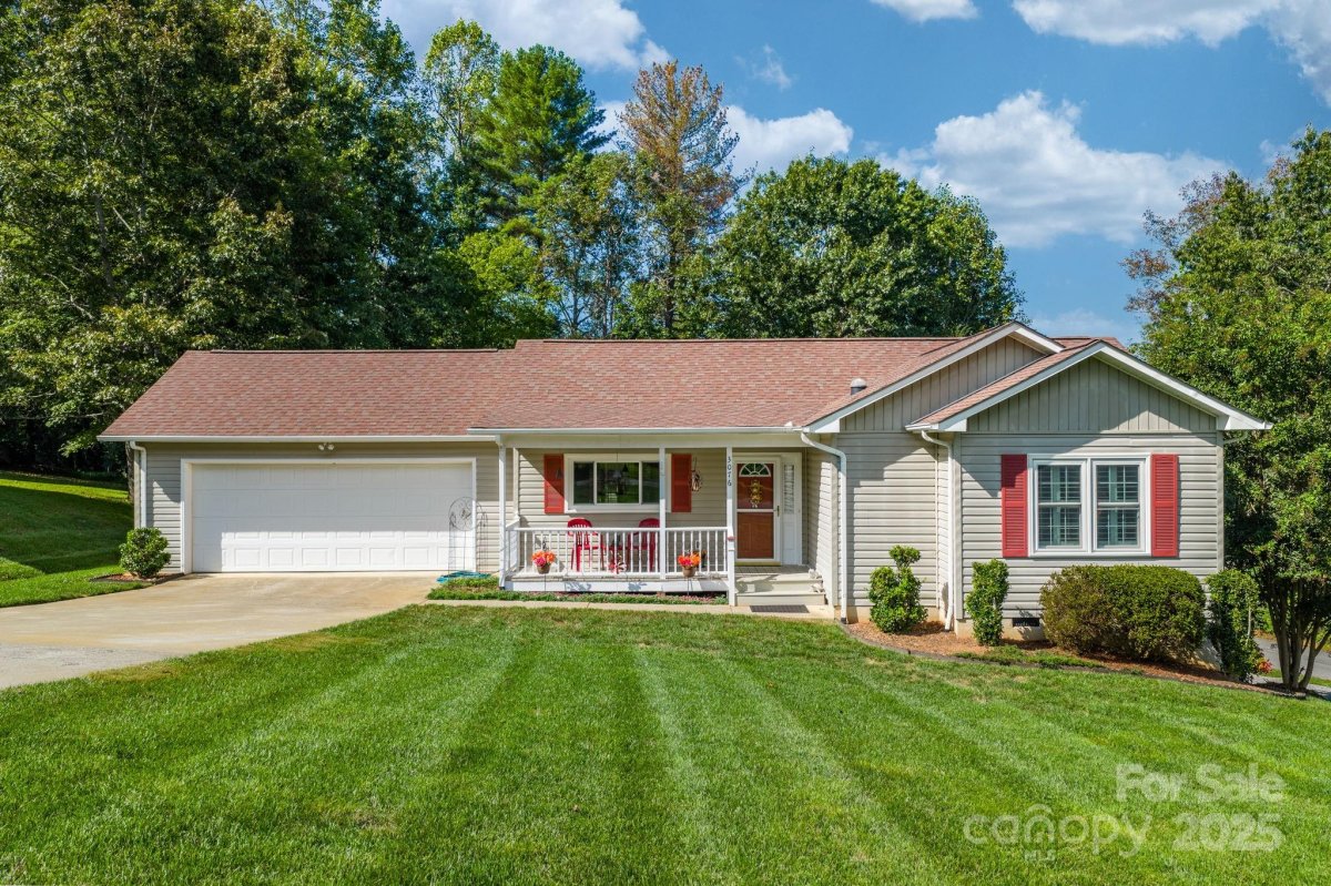 3076 Hunters Ridge Court