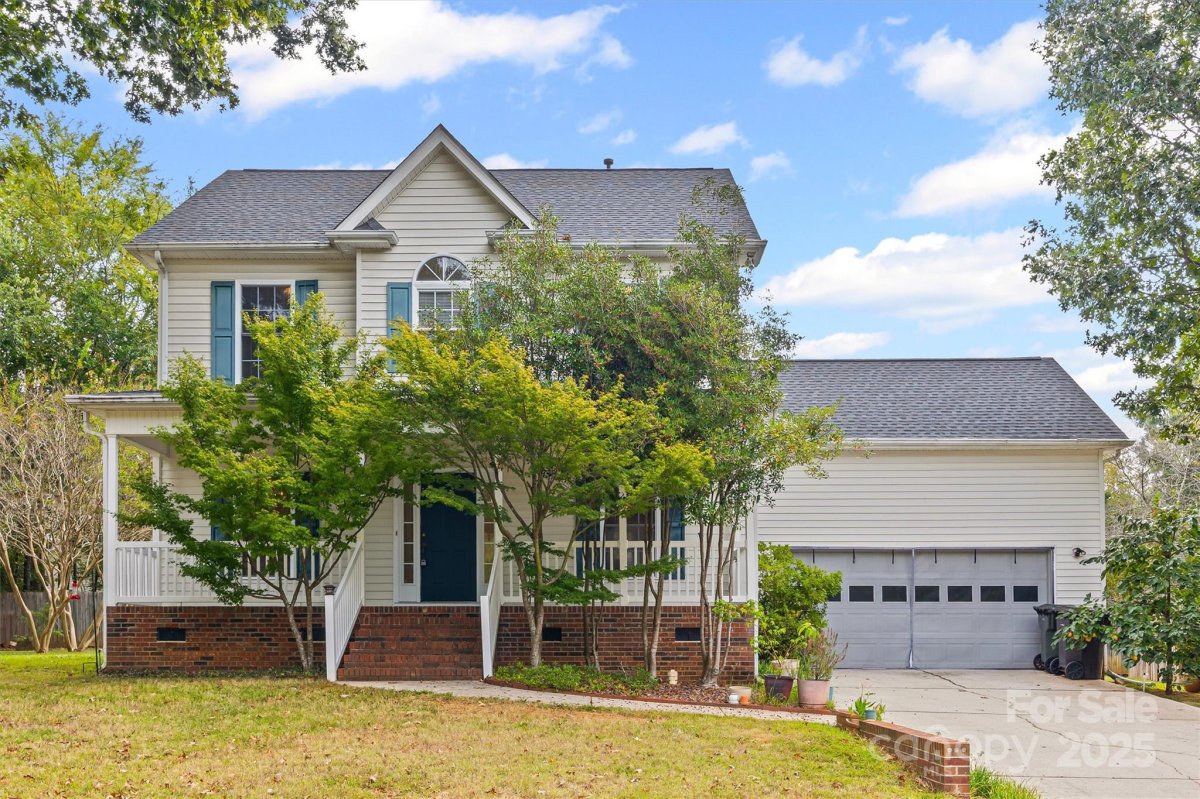 2216 Ulverston Drive