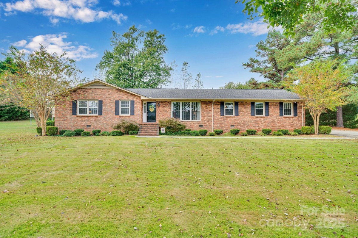 1015 Belmar Lane