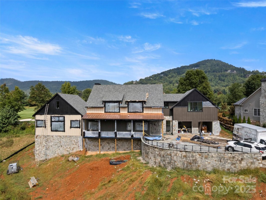 6 Walnut Valley Parkway