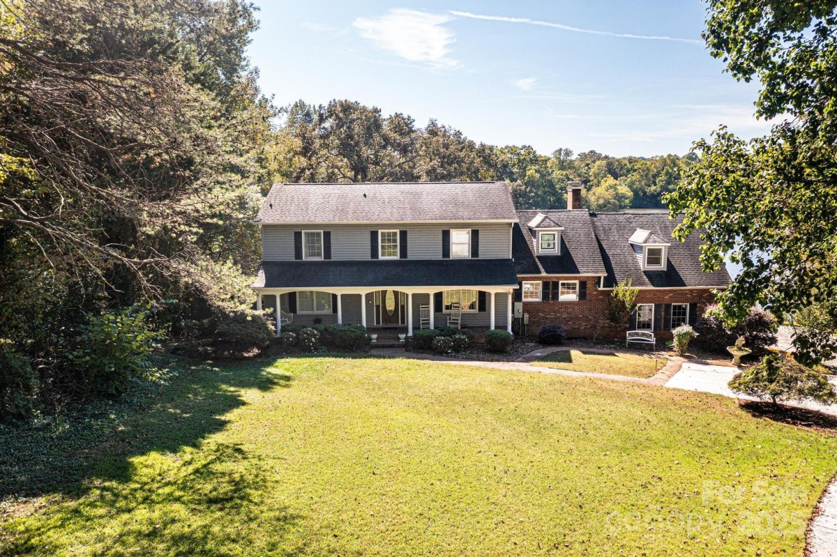 10 Riverview Circle