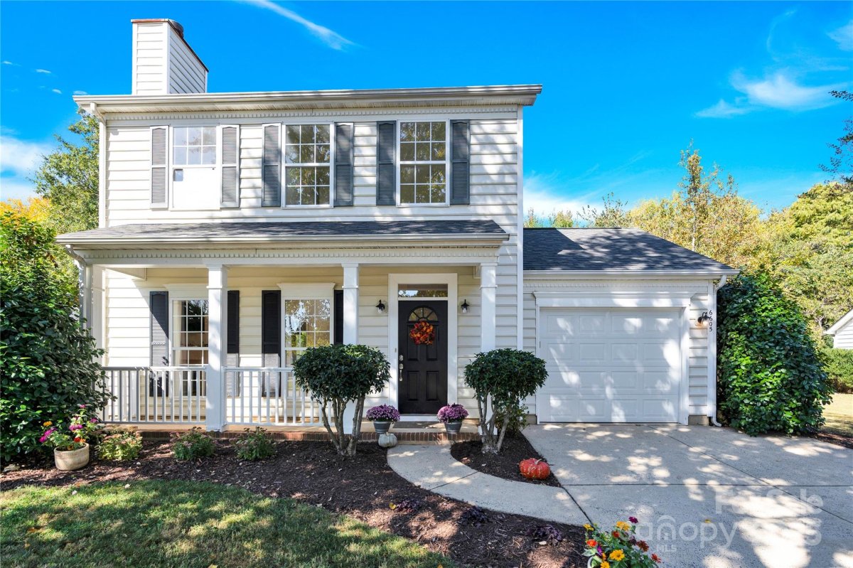 6605 Redbridge Trail