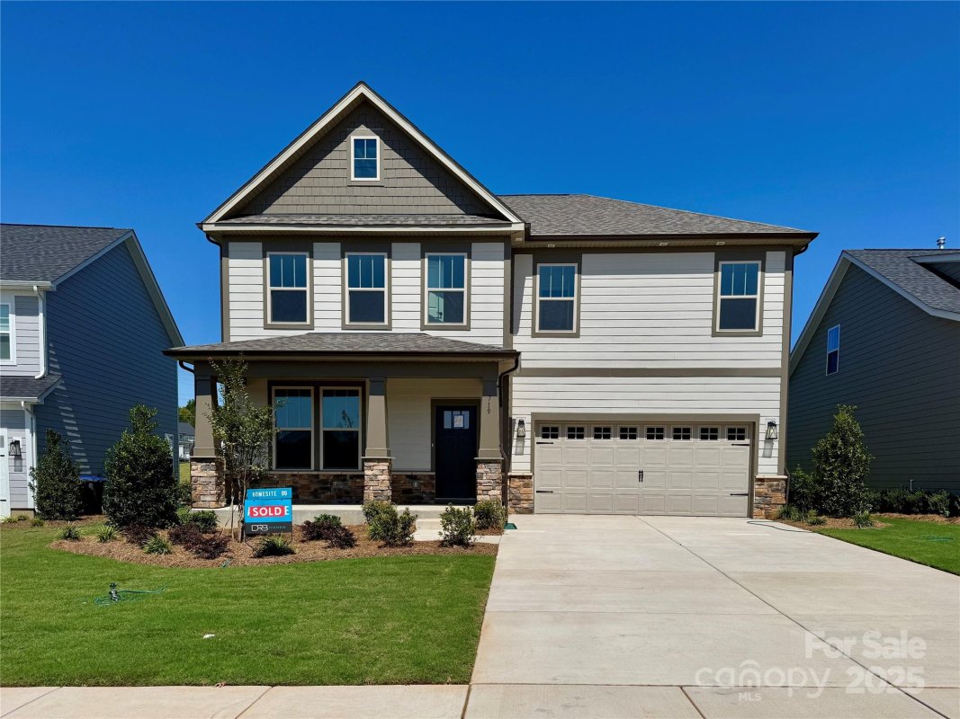 719 Sirius Lane