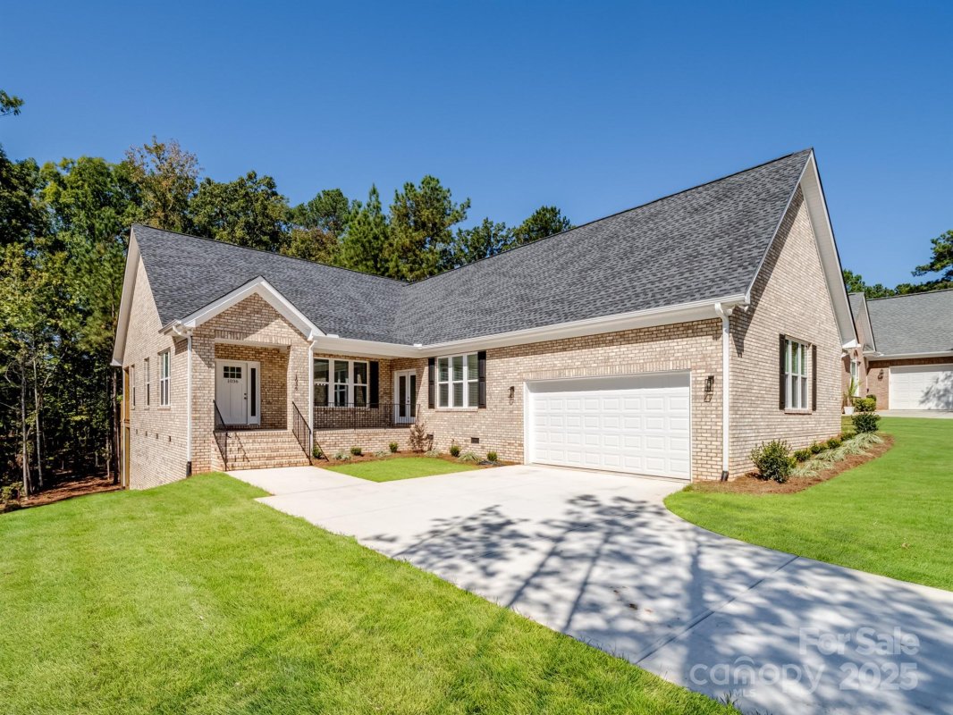 1036 Lyndon Drive