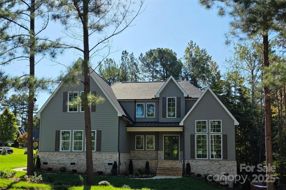 4609 Firethorn Court