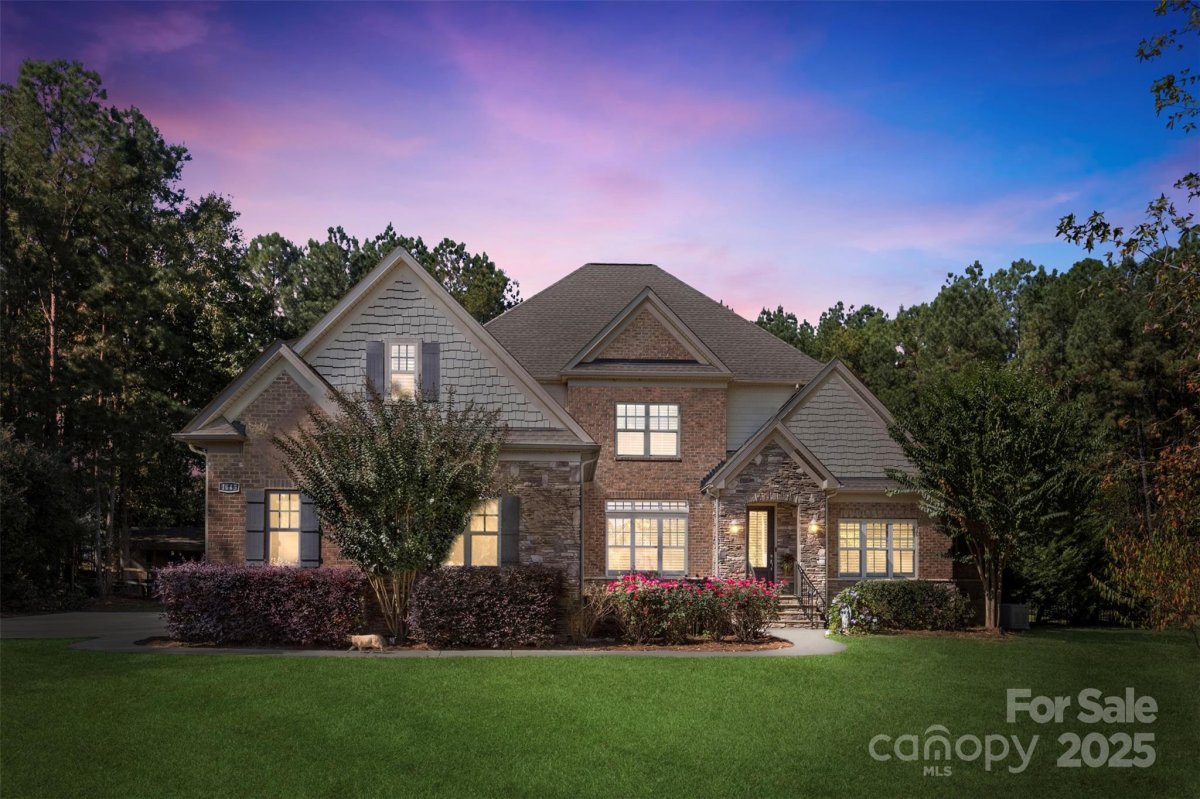 1045 Adkins Road