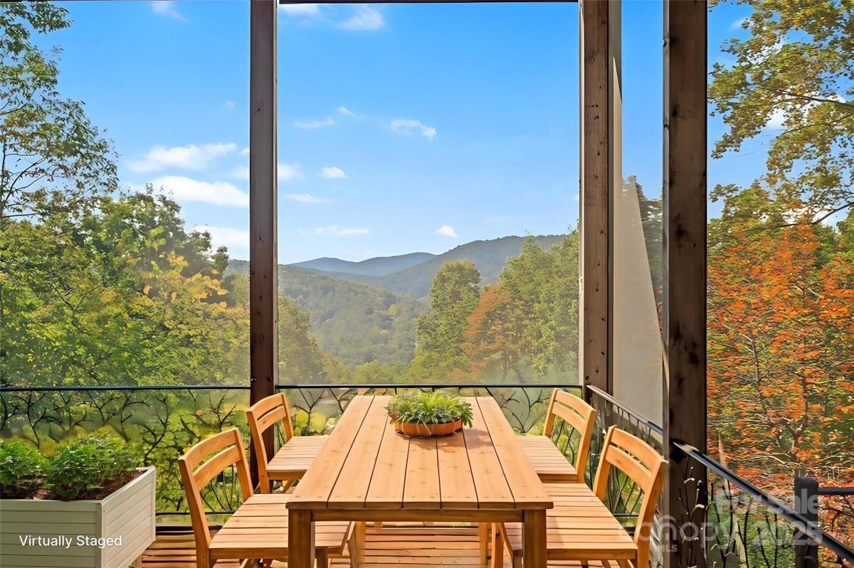 34 Sourwood Drive