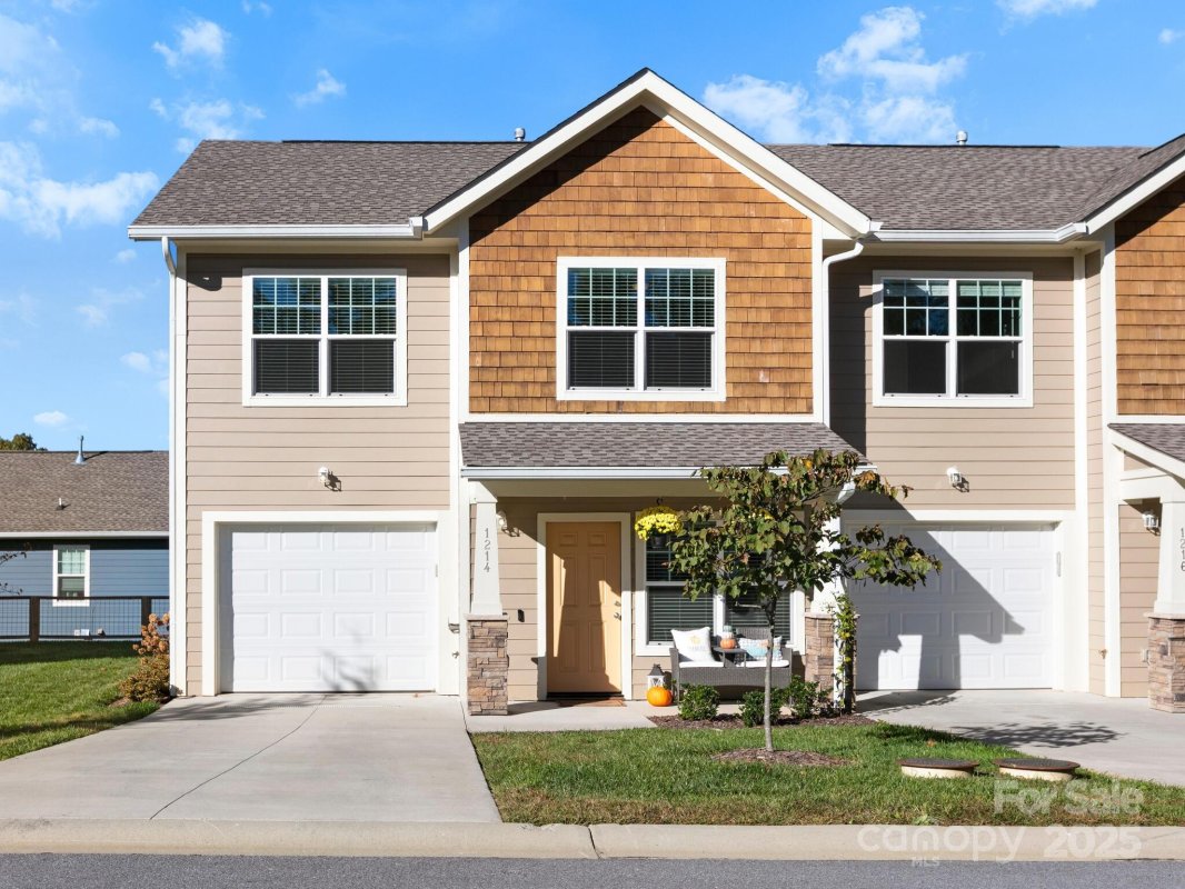 1214 Pauline Trail Drive