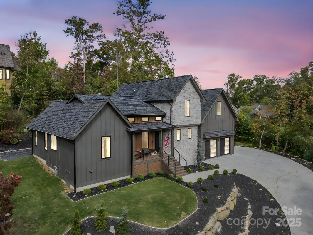 123 Millbrae Loop