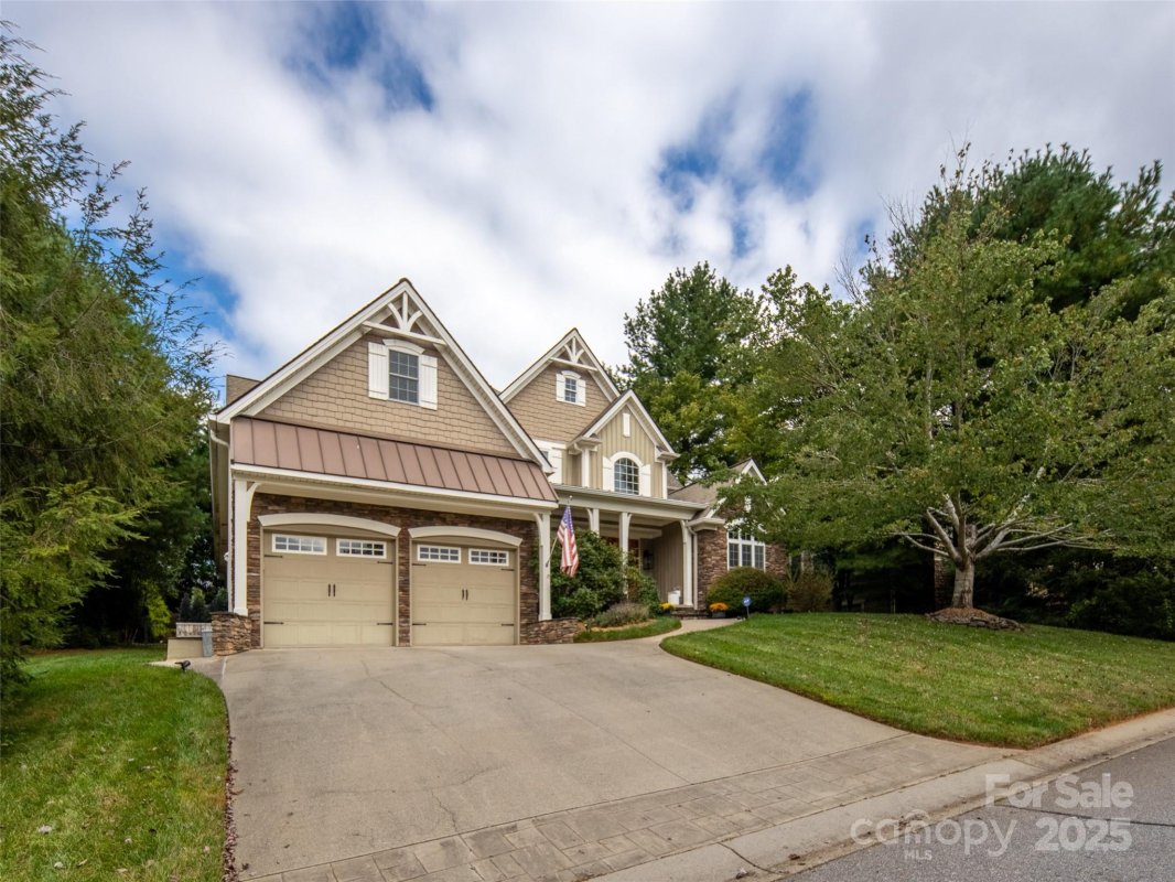 47 Ledgestone Drive