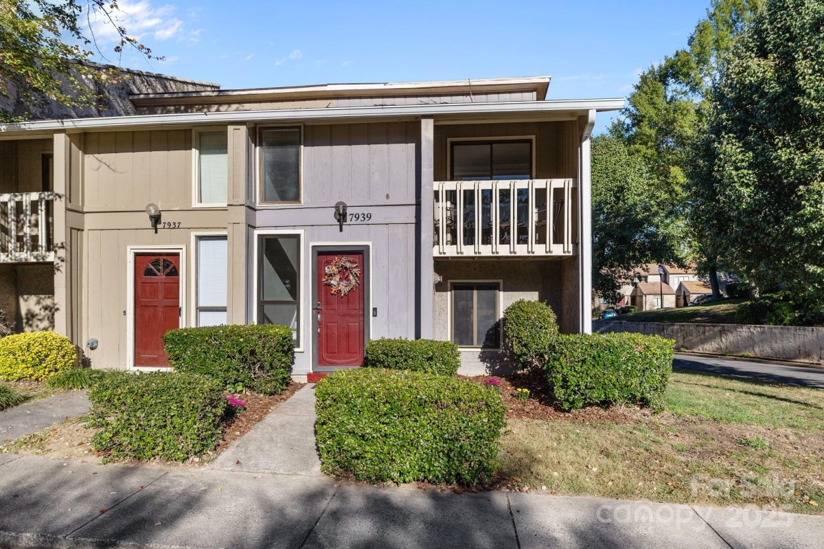 7939 Charter Oak Lane