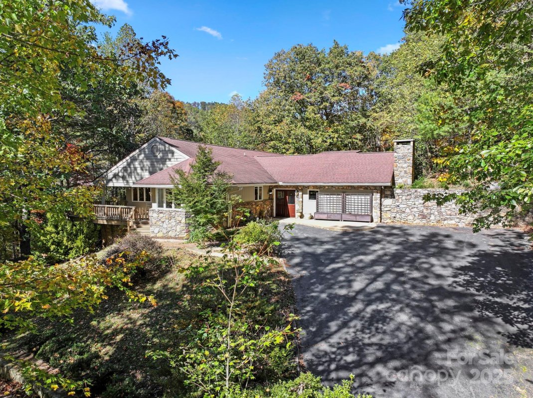 8 Covewood Road