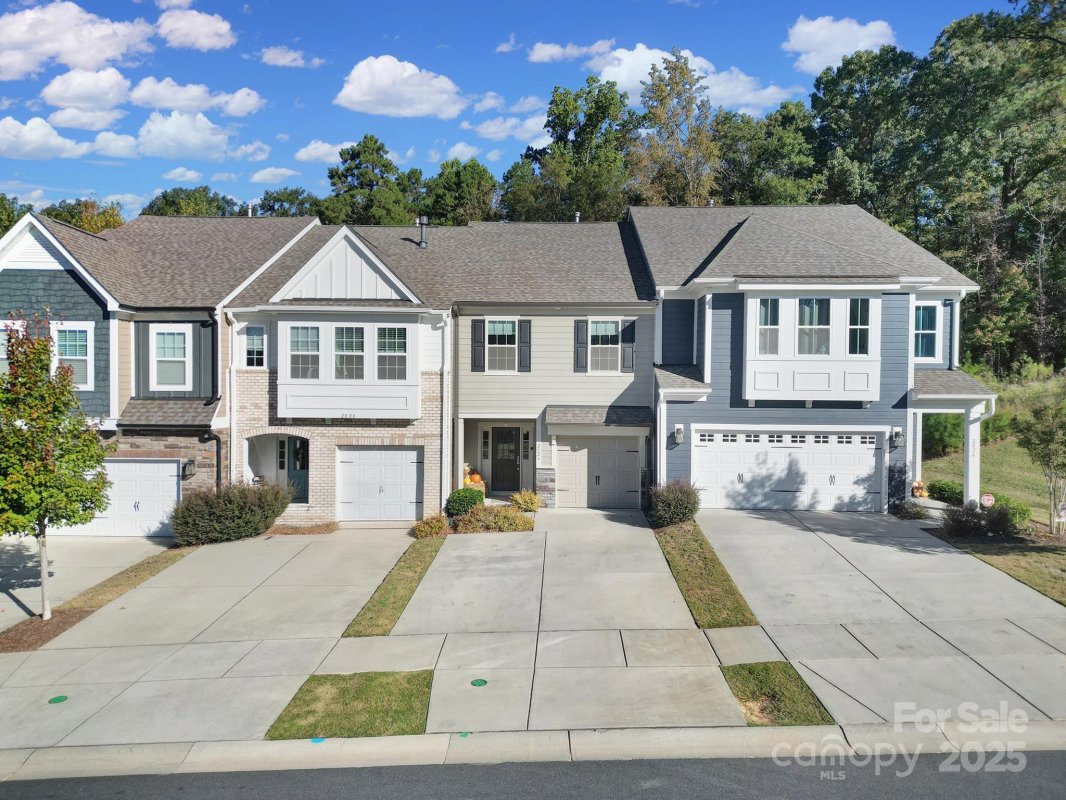 2026 Suttonview Road