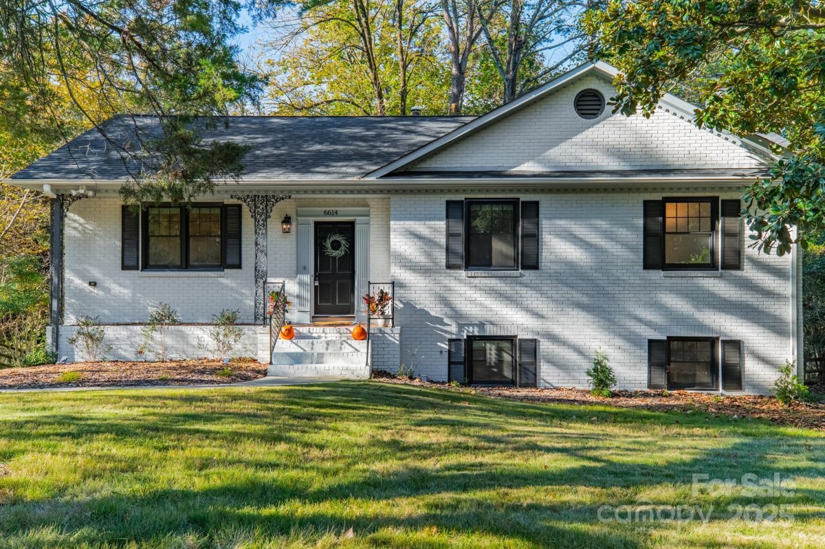 6614 Old Providence Road