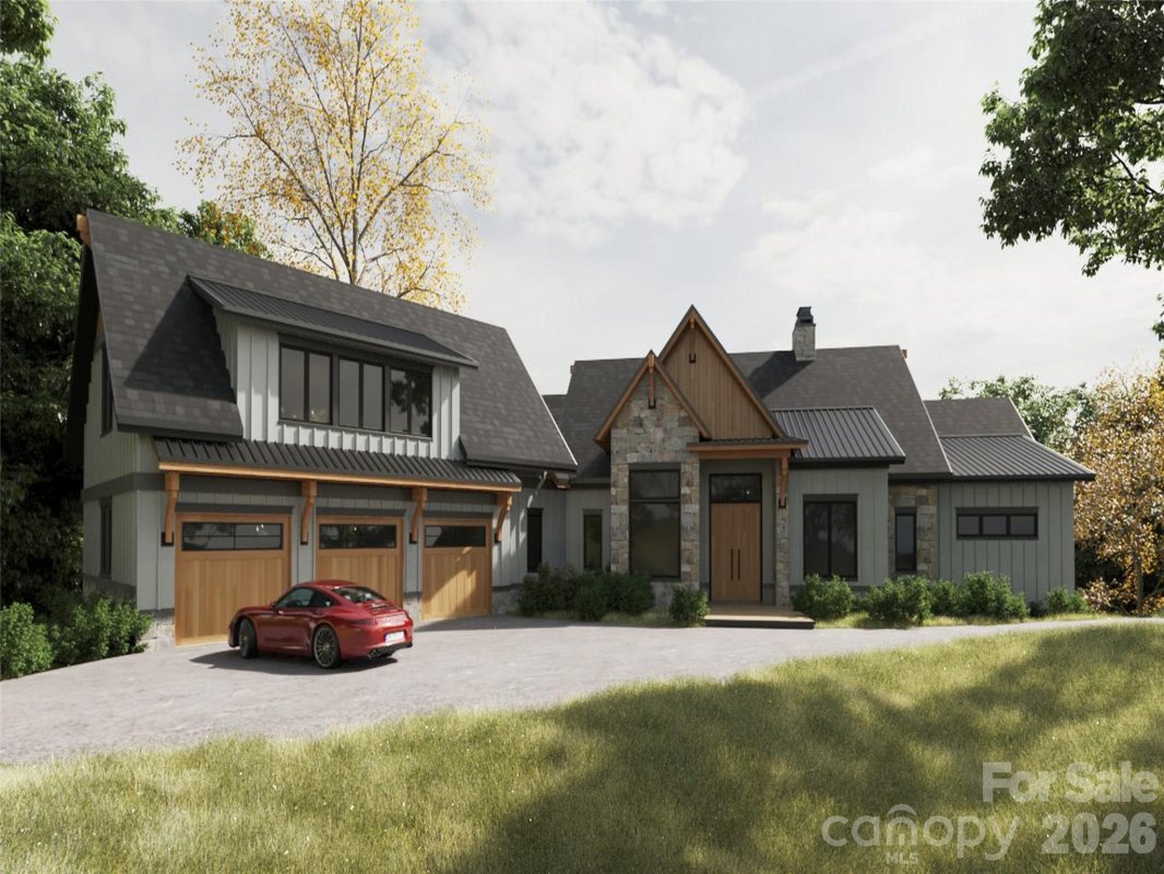 841 Blackthorne Lane