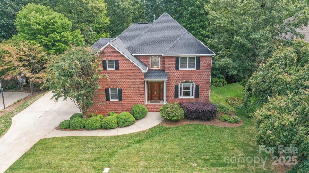 246 Broadmoor Drive