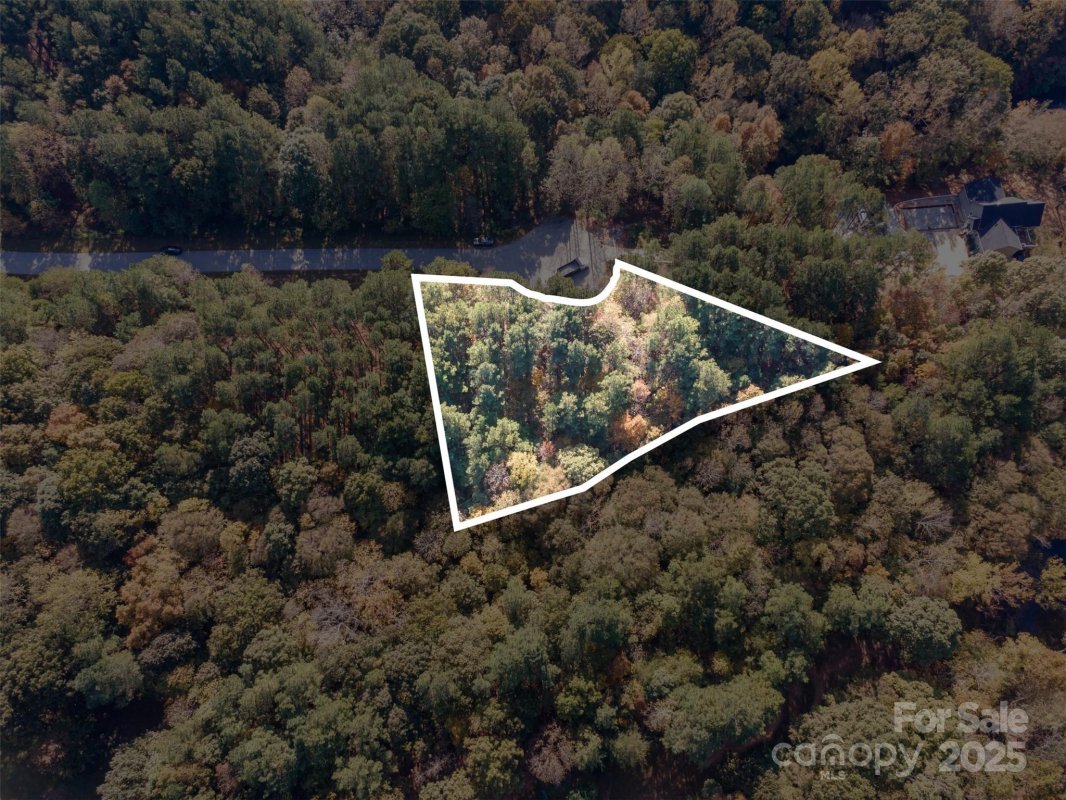 150 Oak Point Lane