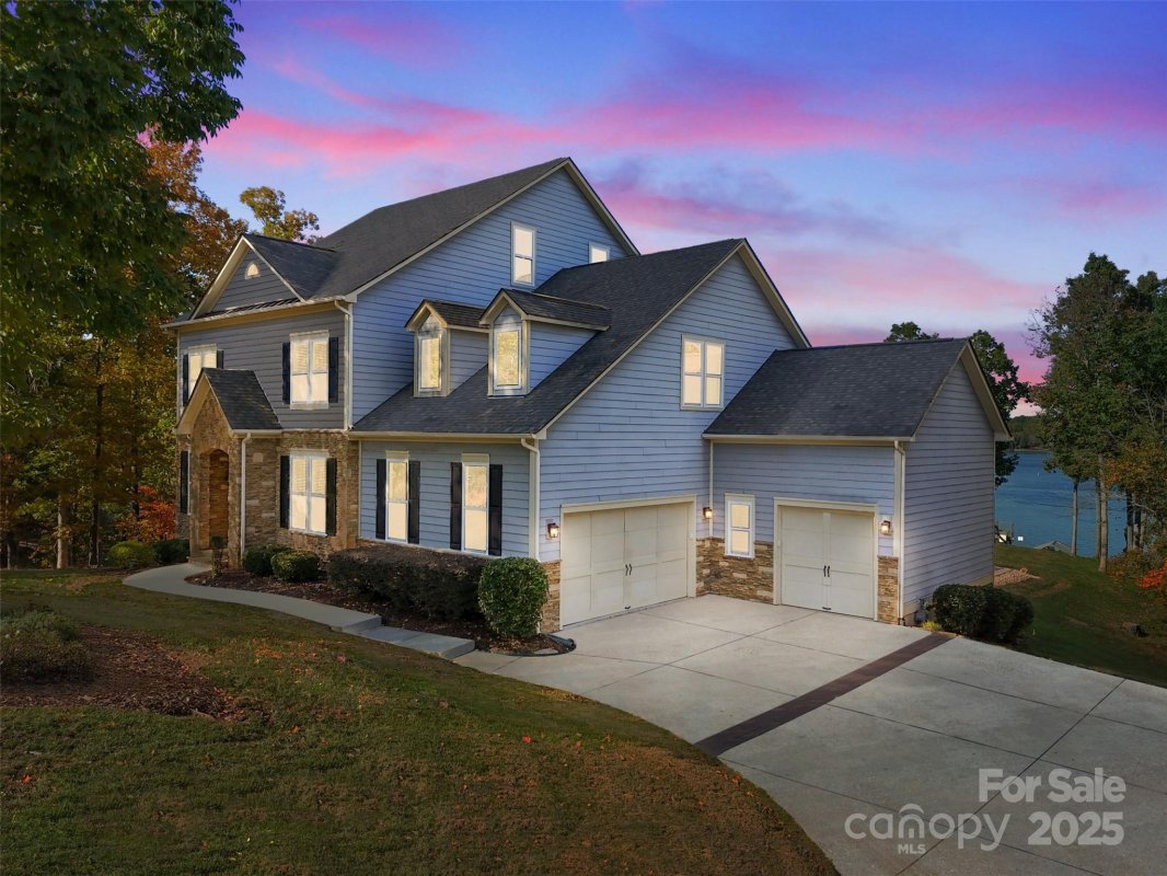 3099 Willow Breeze Lane