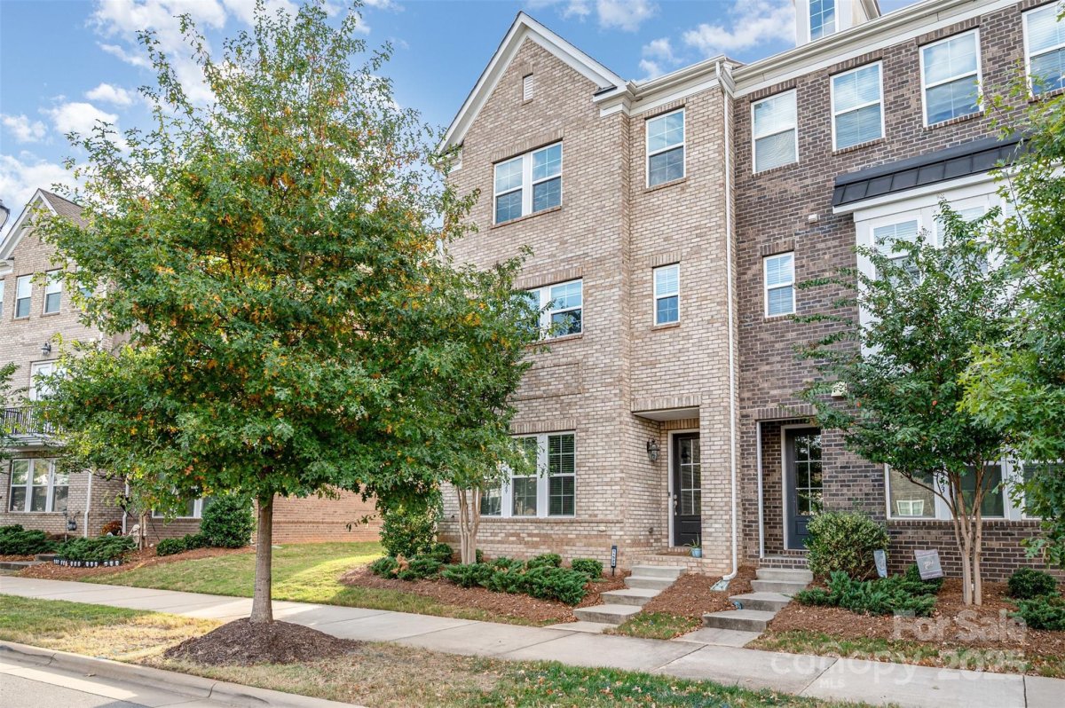 11529 Red Rust Lane