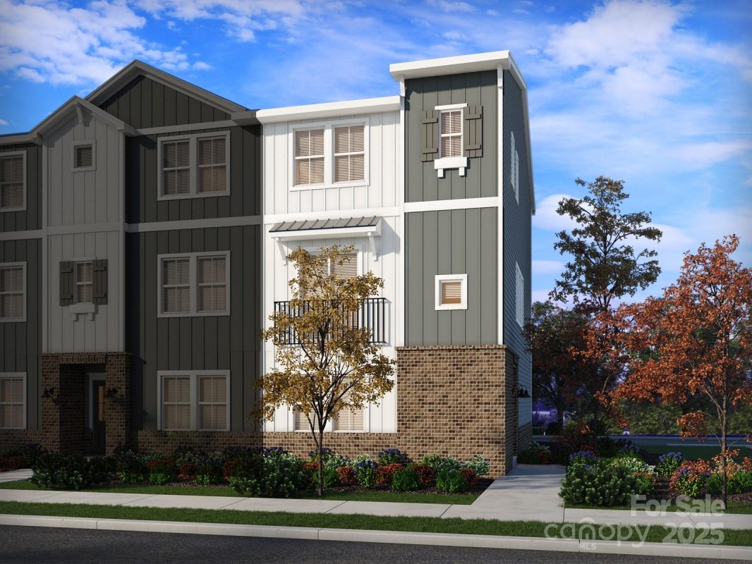 305 Golden Maple Court