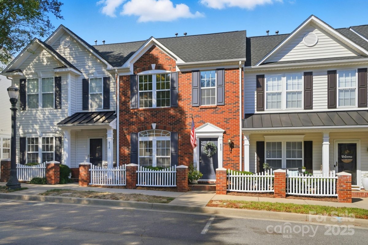 837 Dillard Road