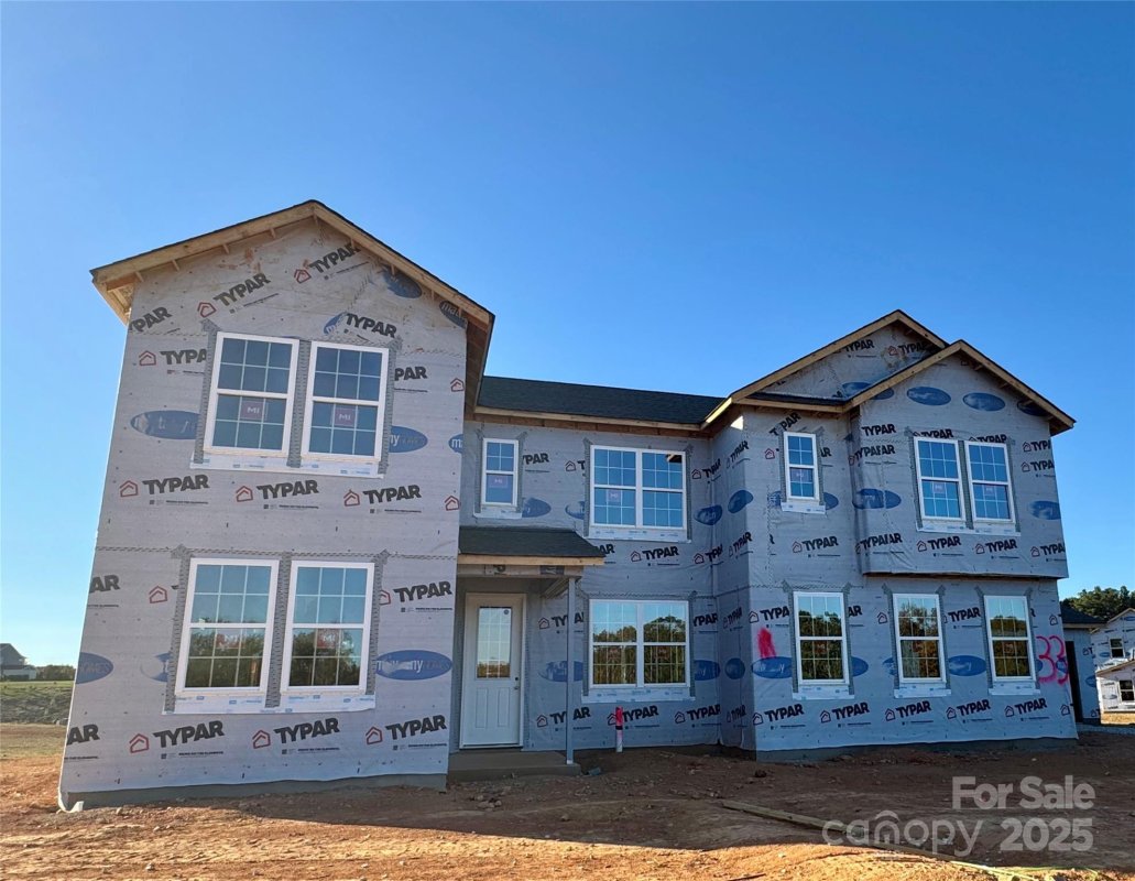 2608 Mabel Lane