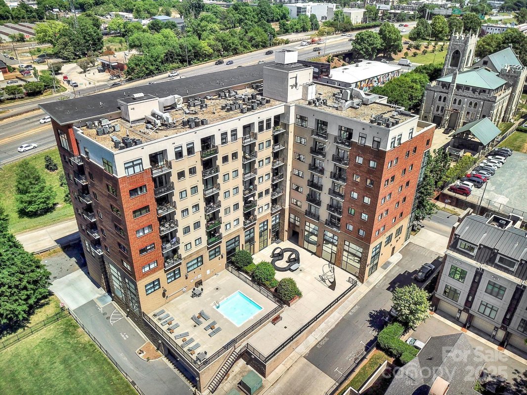 715 N Church Street 311