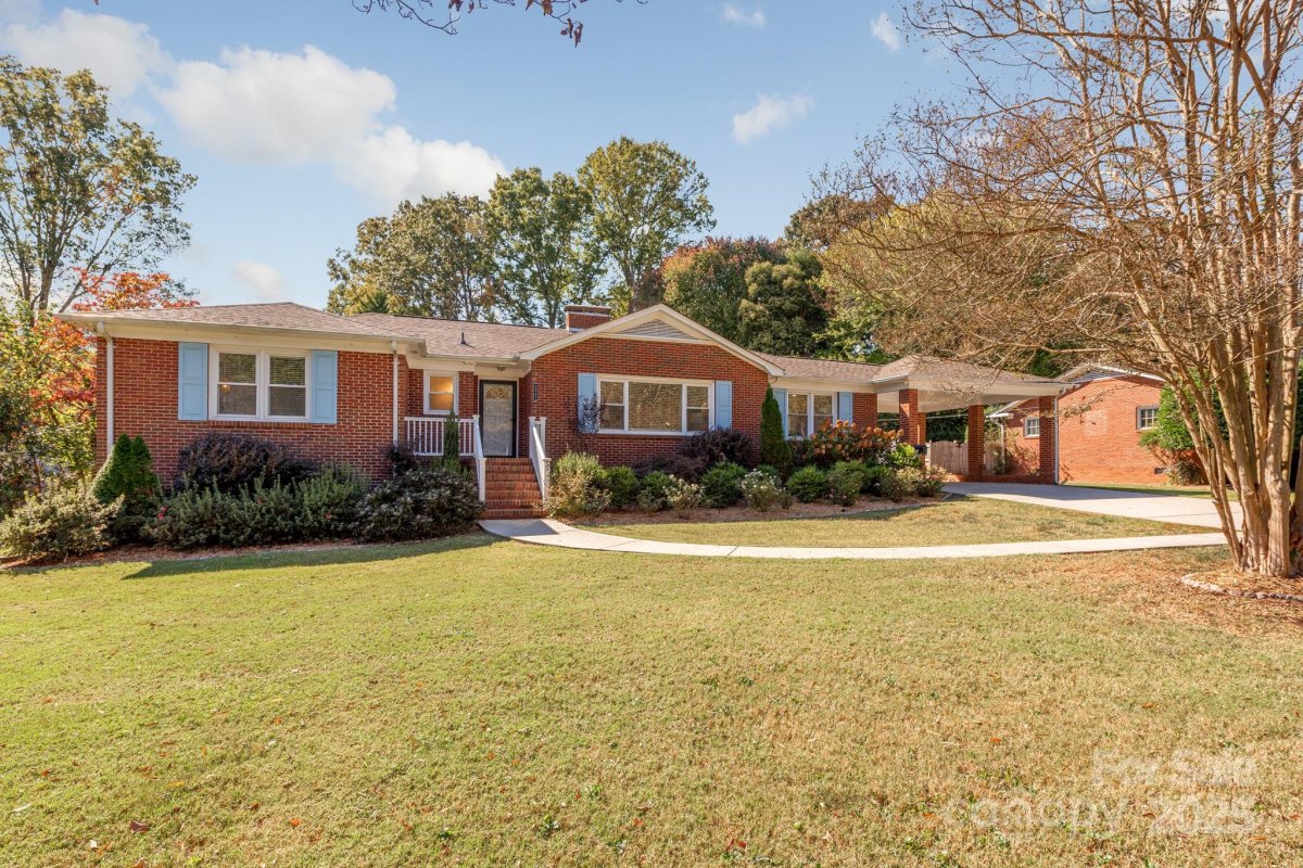 4842 Addison Drive