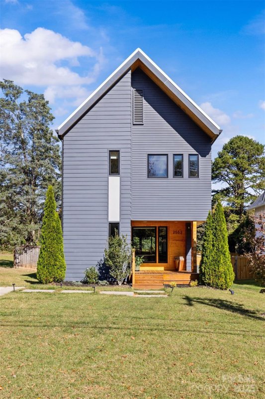 2553 Elkwood Circle
