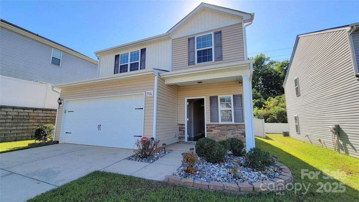 7516 Mockernut Drive
