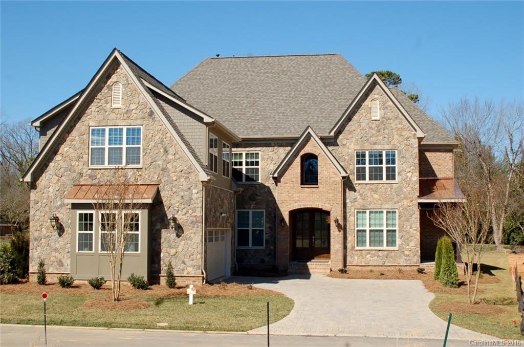 2236 Rock Creek Drive