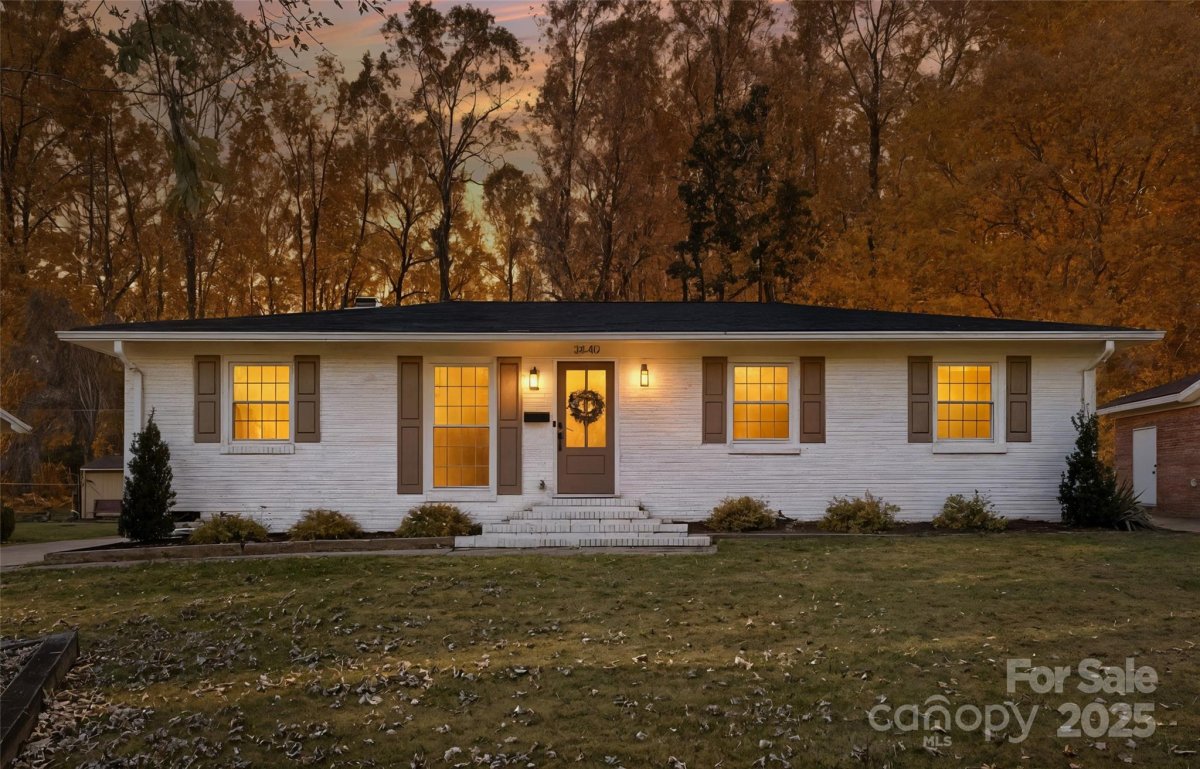 3640 Densmore Drive