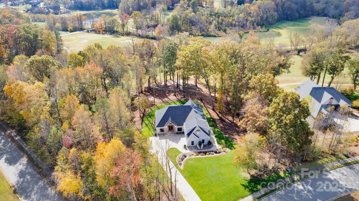 4111 Ridge Road