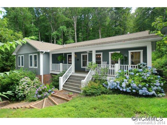 27 Oak Hollow