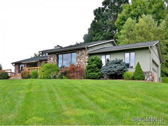 8 Chantilly Place