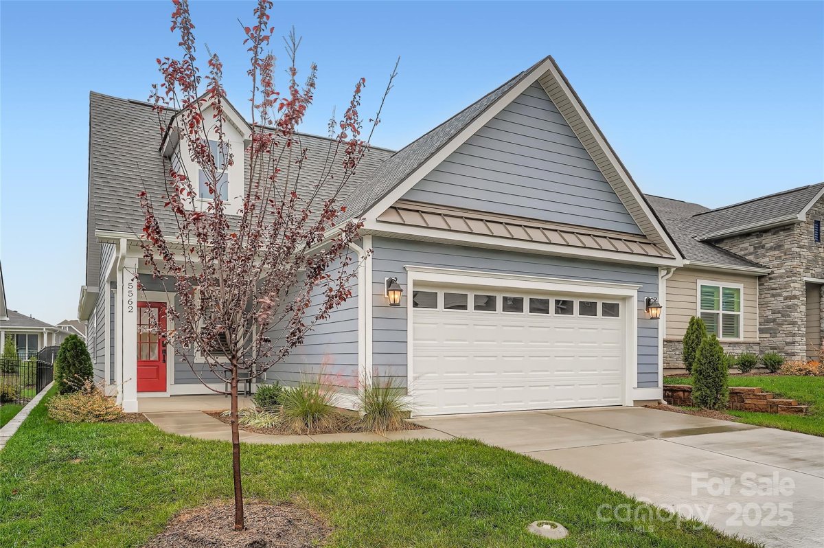 5562 Caneel Lane