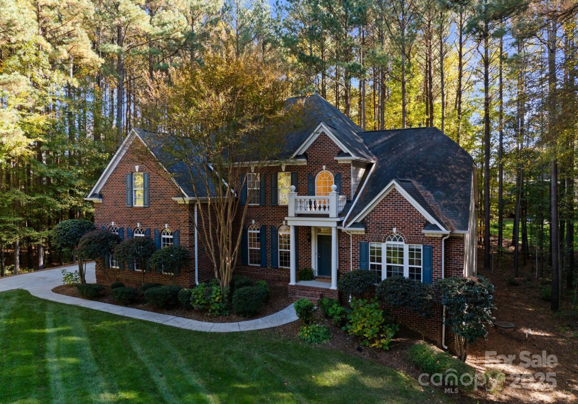 107 Summer Wind Lane