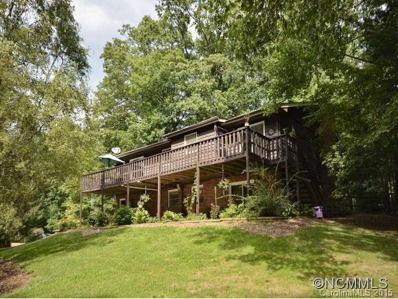 20 Brook Forest Drive