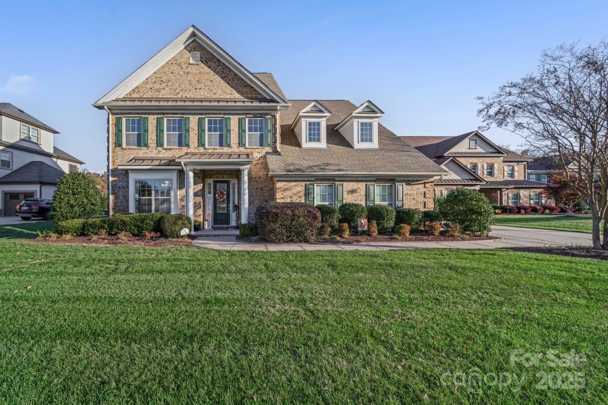 1314 Oleander Lane