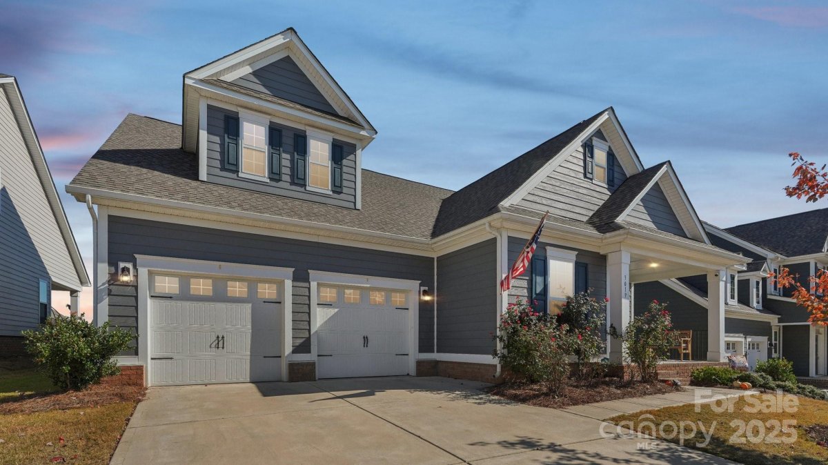 3019 Sterling Drive