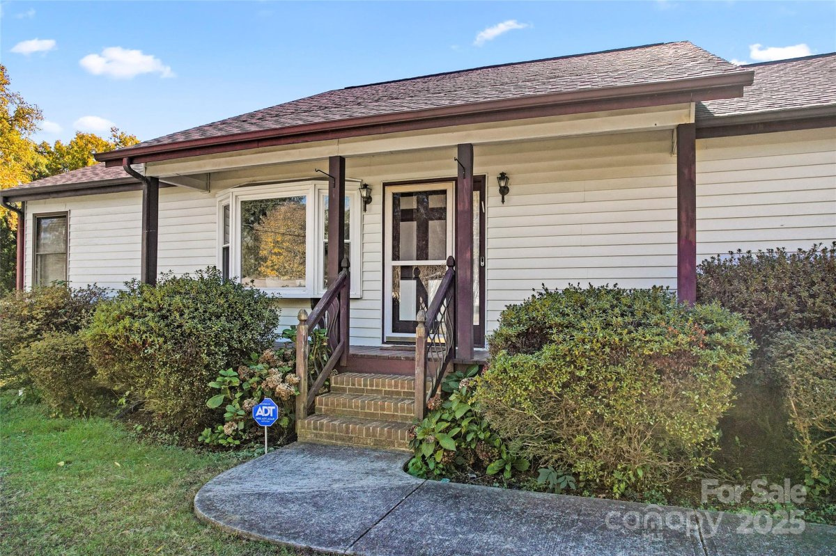 304 Autumn Drive