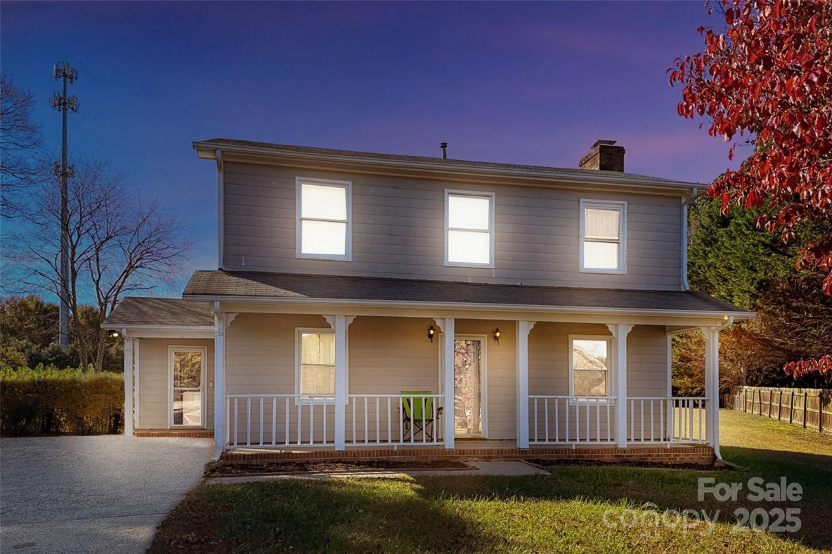 407 Rowan Court