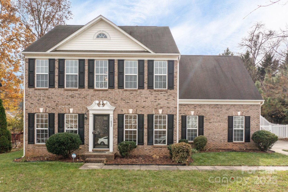 11937 Waterperry Court