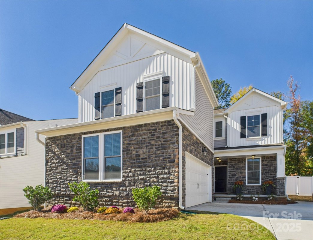 922 Peoria Lane
